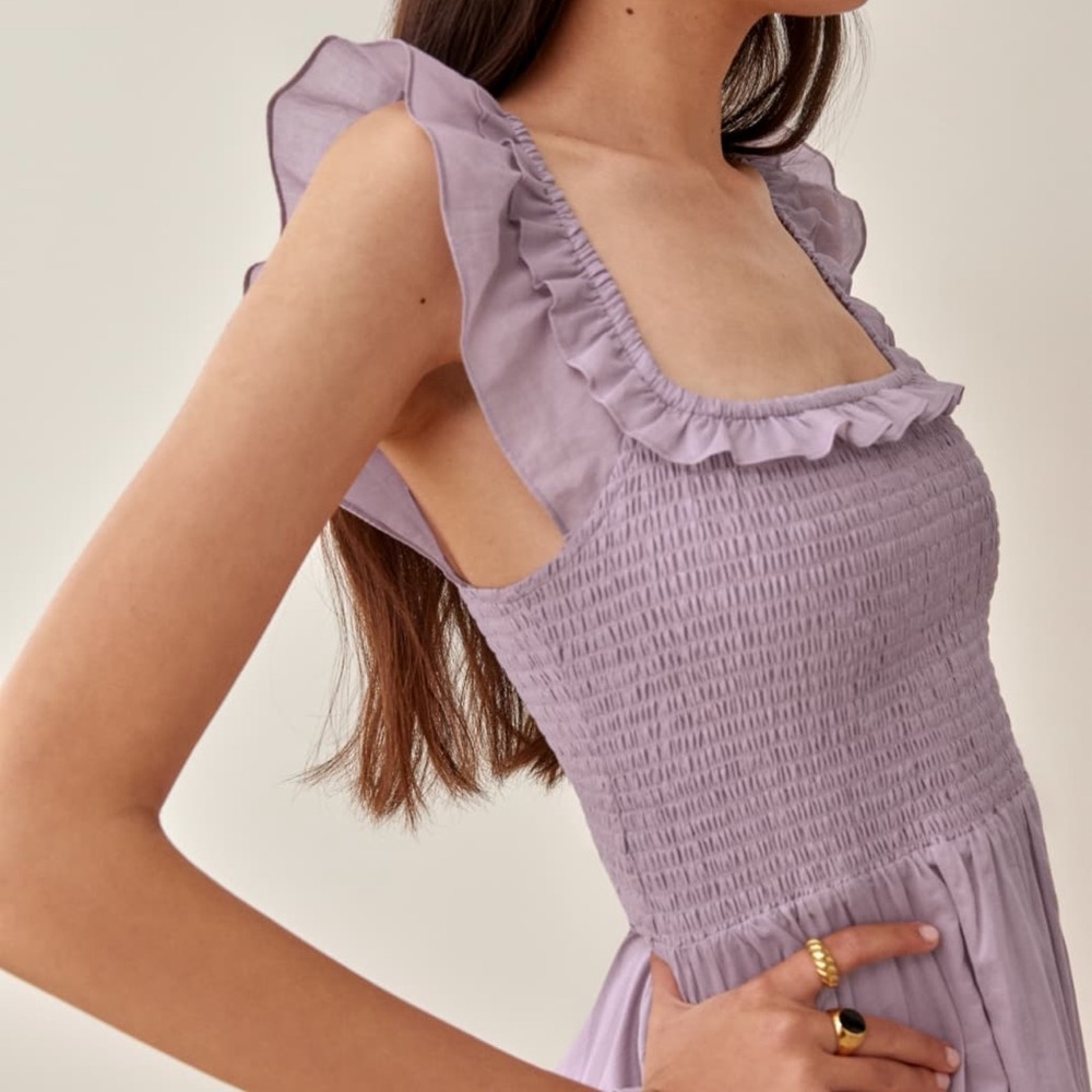 ISO noreen dress in color sweet pea, size 0